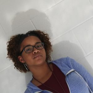 Meet your Posher, Lanice